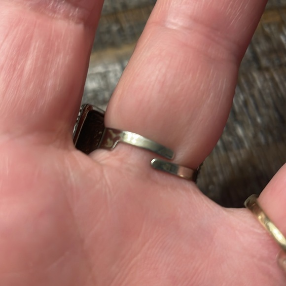 Pink Vintage Rhinestone Bow Ring - Picture 4 of 5